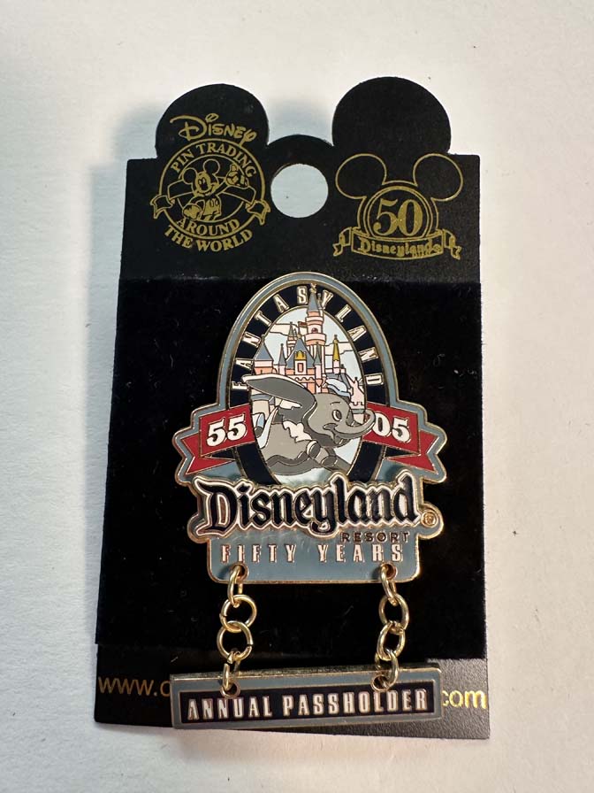 Annual Passholder Disneyland Fantasyland with Dumbo pin