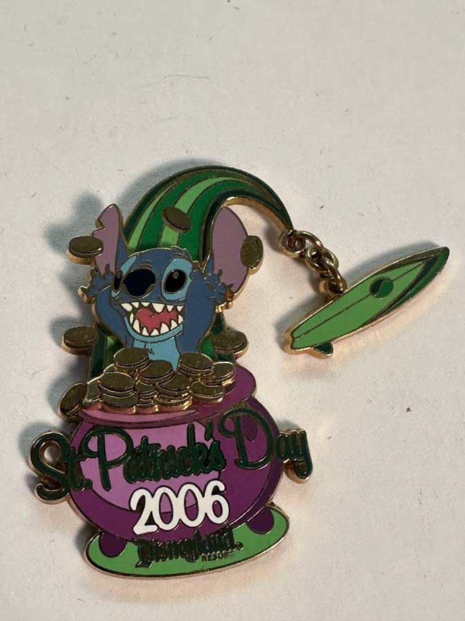 St Patricks Day Stitch LE1000 pin 2006 - Image 3