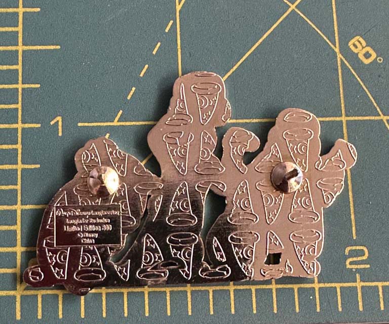 Hitchhiking Ghosts pin dressed as Pirates Imagineering le300 - Image 3