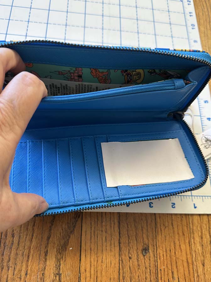 Disney Parks x Loungefly Play in the Park wallet. - Image 3