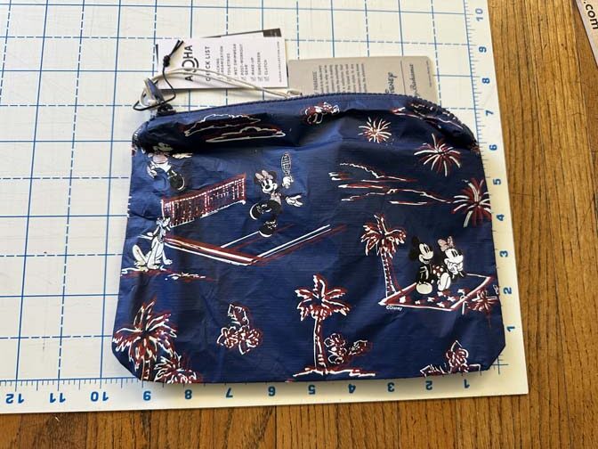 Disney Tommy Bahama Aloha Collection Summer Kickoff Day Tripper Pouch