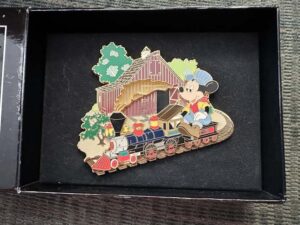 Disney Mickey Mouse on Train Jumbo Pin LE750