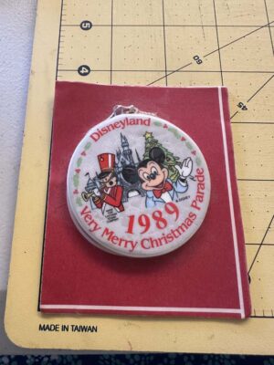 1989 Disneyland Very Merry Christmas Parade ornament