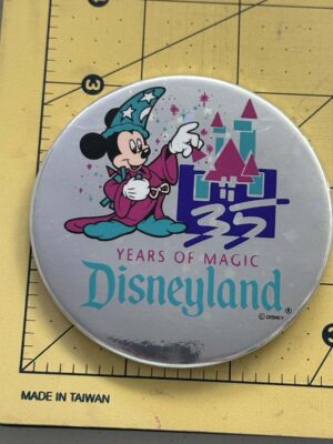 1990 Disneyland "35 Years of Magic" Sorcerer Mickey holographic button