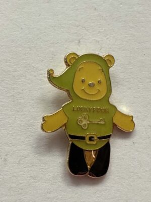 Japan JDS - Pooh - Green - Lucky Color Pin