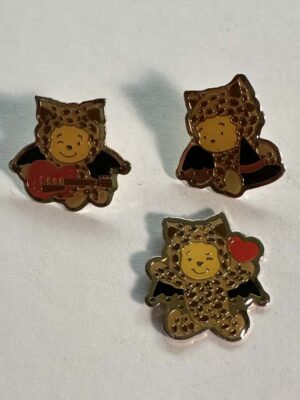 Japan - Pooh - Halloween Leopard Pin Set