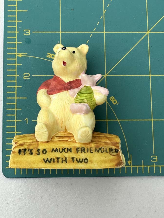 1988 Classic Winnie the Pooh and Piglet figurine