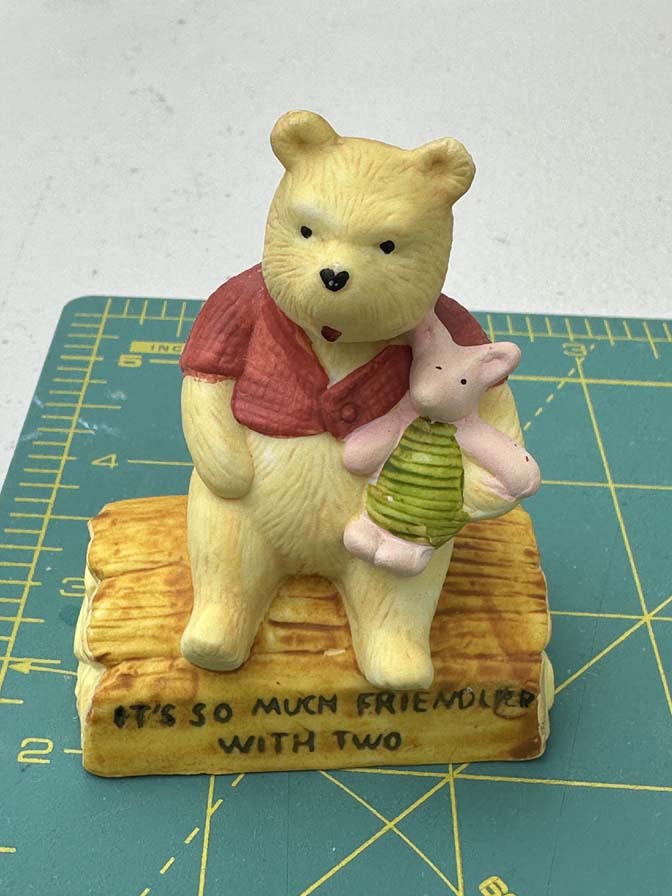 1988 Classic Winnie the Pooh and Piglet figurine - Image 6