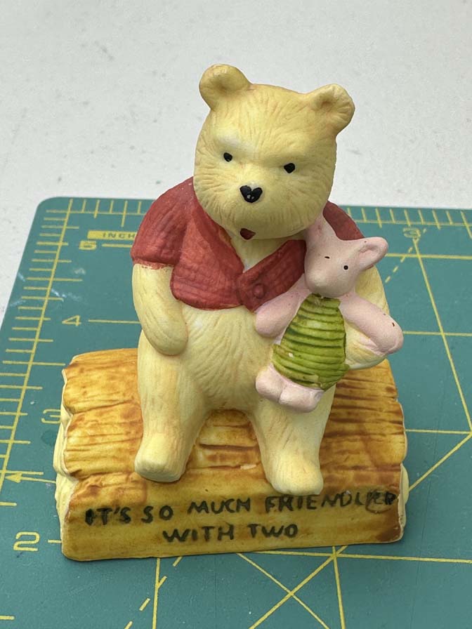 1988 Classic Winnie the Pooh and Piglet figurine - Image 2