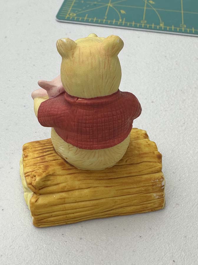 1988 Classic Winnie the Pooh and Piglet figurine - Image 3
