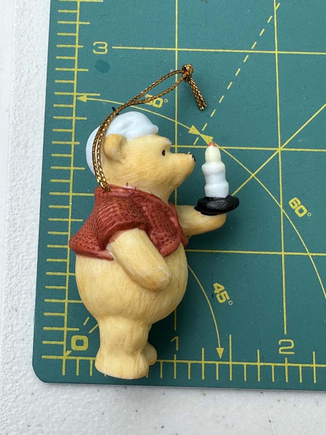 vintage Willits Winnie the Pooh ceramic Christmas ornament from 1988 - Image 3