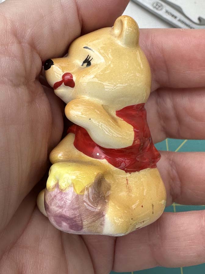 Walt Disney Productions Winnie the Pooh ceramic figurine made in Japan - Image 4