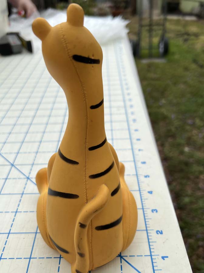 Vintage 1966 Walt Disney Productions Tigger squeeze toy by Holland Hall - Image 3
