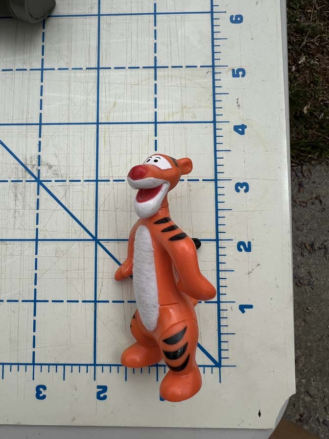 McDonald's Happy Meal premium Tigger with flocked stomach PVC - Image 4