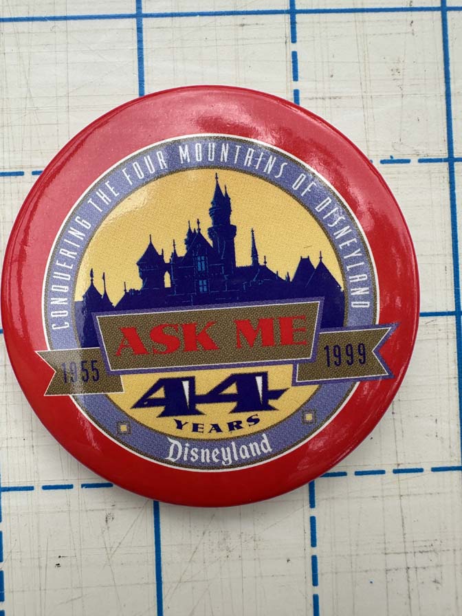 complete 1999 Disneyland 44th Anniversary "Conquering the Mountains" collector's set - Image 8