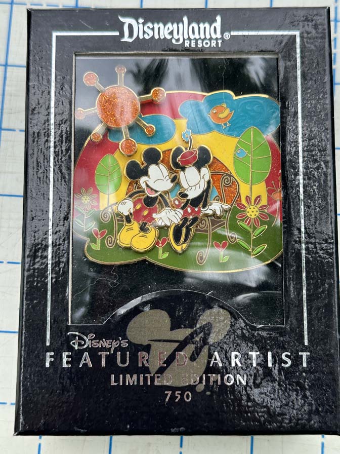 Disney Featured Artist jumbo pin titled "Sunny Day At The Park" - Image 4