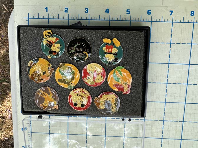 Disney 10th Anniversary Plate Pin Set - Image 2