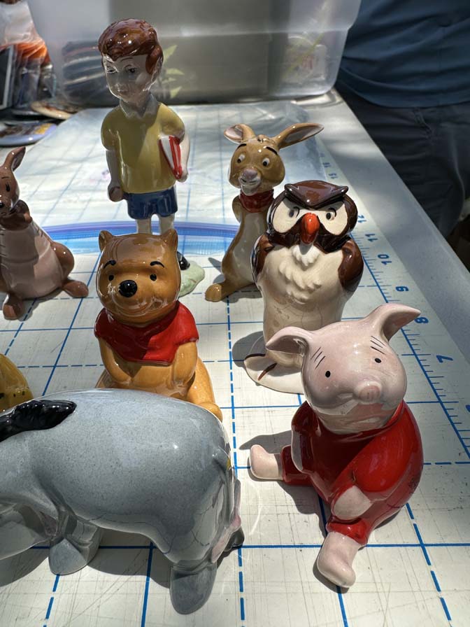 Beswick Porcelain Winnie the Pooh figurines 8 pc set from England. - Image 2