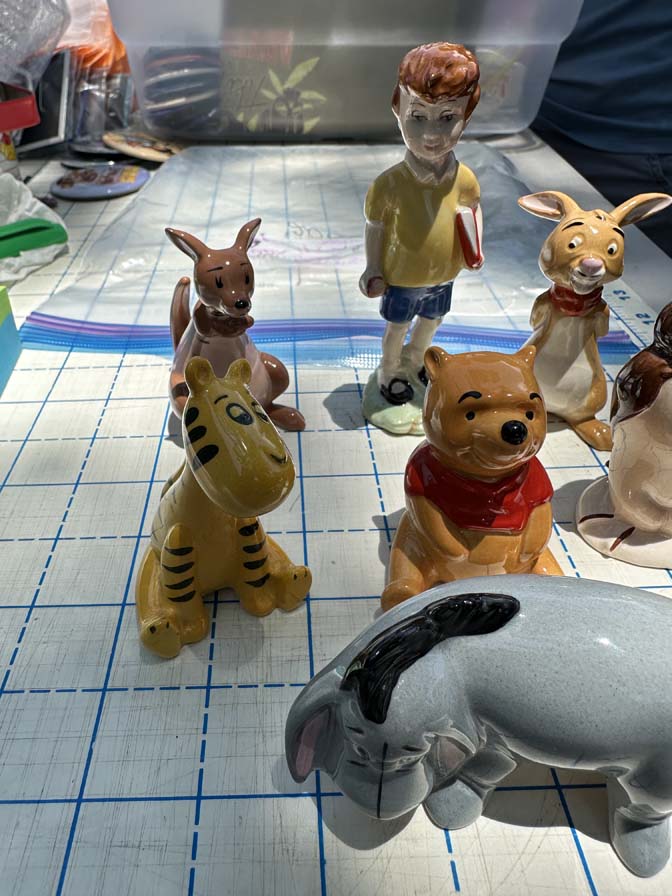 Beswick Porcelain Winnie the Pooh figurines 8 pc set from England. - Image 3