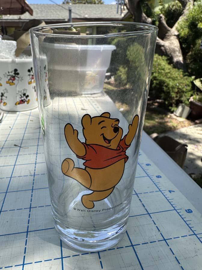 Vintage Winnie-the-Pooh glass tumbler - Image 3