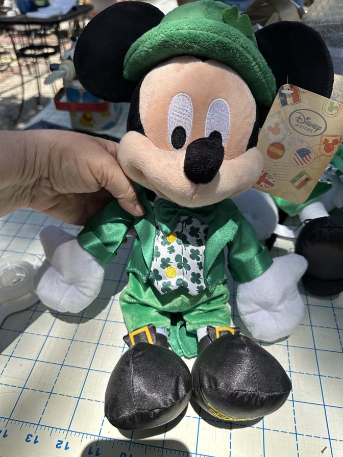 Disney Store Authentic Dublin Irish Shamrocks Minnie and Mickey New with tags featuring detailed clover patterns on their clothing - Image 3
