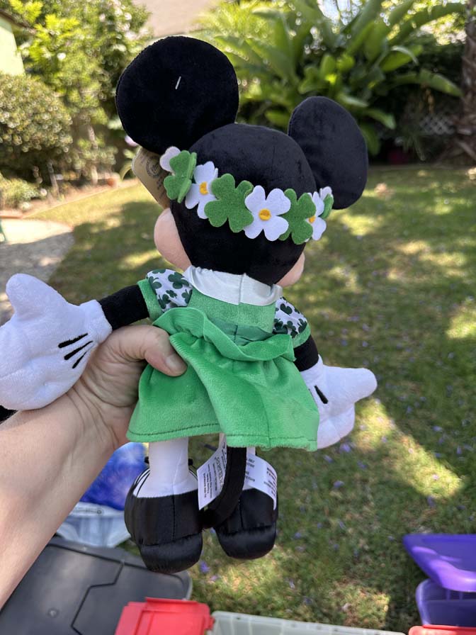 Disney Store Authentic Dublin Irish Shamrocks Minnie and Mickey New with tags featuring detailed clover patterns on their clothing - Image 9