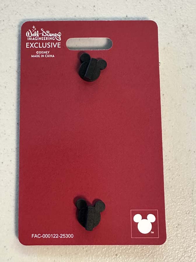Walt Disney Imagineering (WDI) limited edition pin featuring Goofy as Jacob Marley's Ghost from Mickey's Christmas Carol le300 pin - Image 5