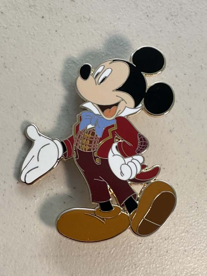 Walt Disney Imagineering (WDI) release featuring Mickey Mouse as Bob Cratchit from Mickey's Christmas Carol LE 300 pin - Image 3