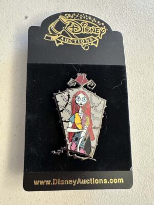 Disney Auctions LE 500 Sally NBC Pin