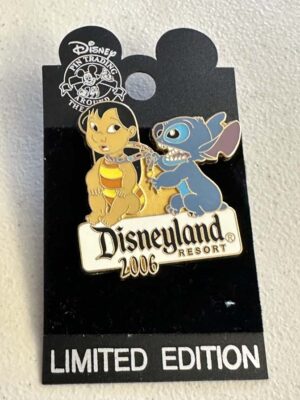 Pin Trading Nights Lilo & Stitch limited edition 750 pin.